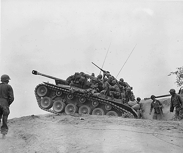 M26-pershing-naktong.gif